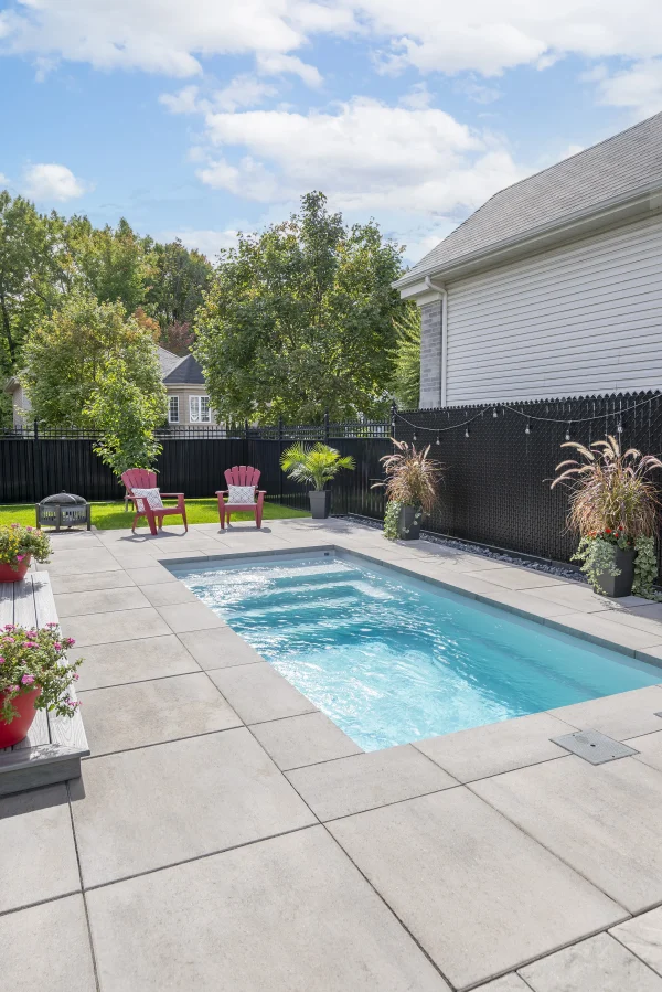 Opal A<br>(16' x 8' x 4'9")