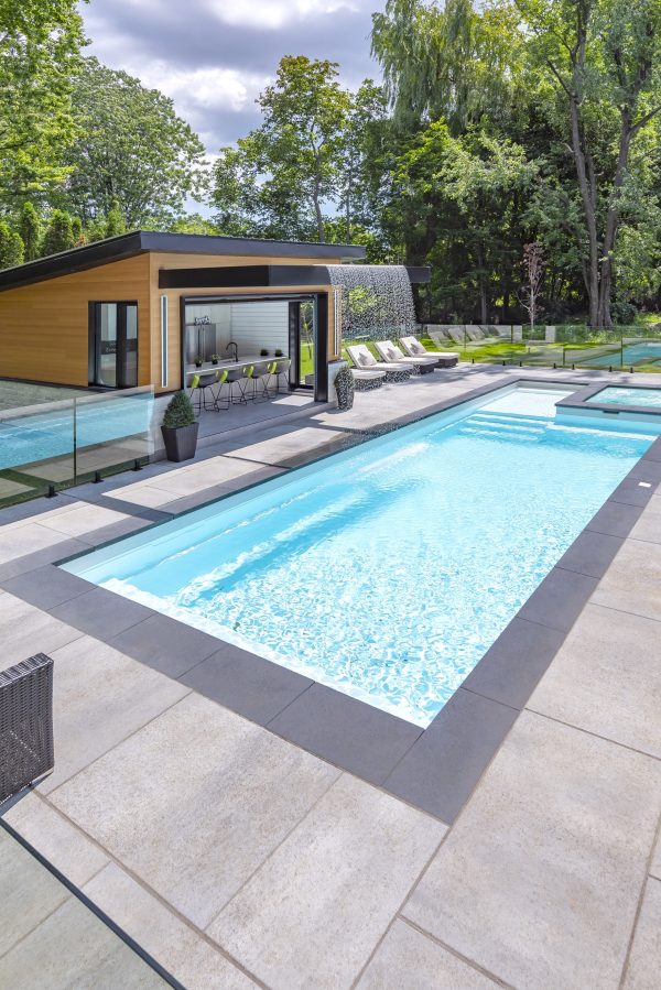 Sapphire A<br>(31' x 14' x 4'9")