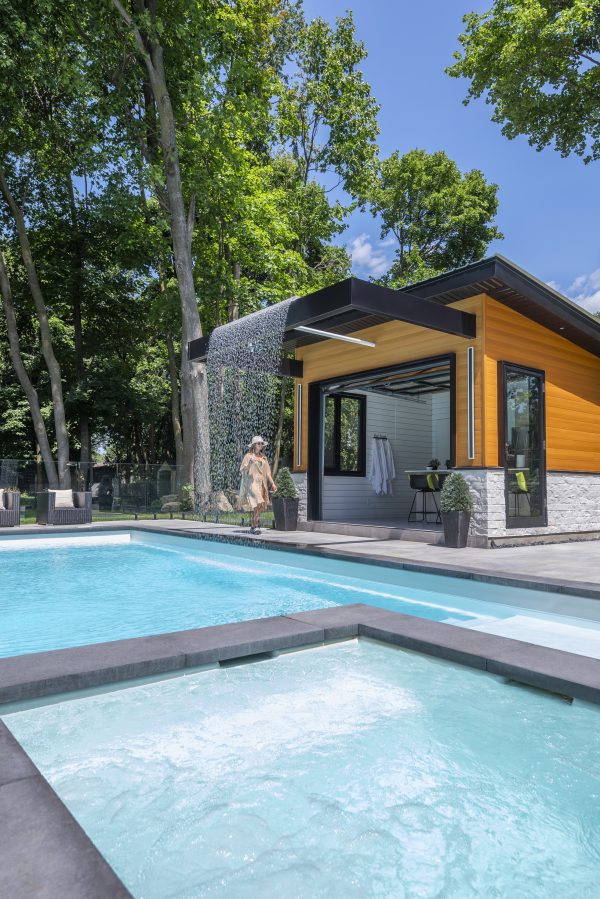 Sapphire A<br>(31' x 14' x 4'9")