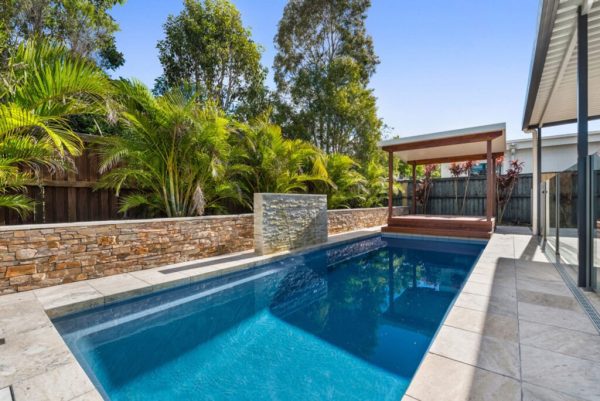 Enchantment 9.24<br>(23'10" x 9'1" x 4'9")