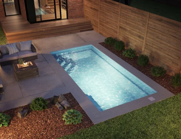 Mova 10x20<br>(20' x 10' x 4'10")