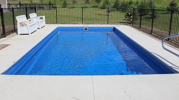 The Freedom 26<br>(26'3" x 13' x 4'11")