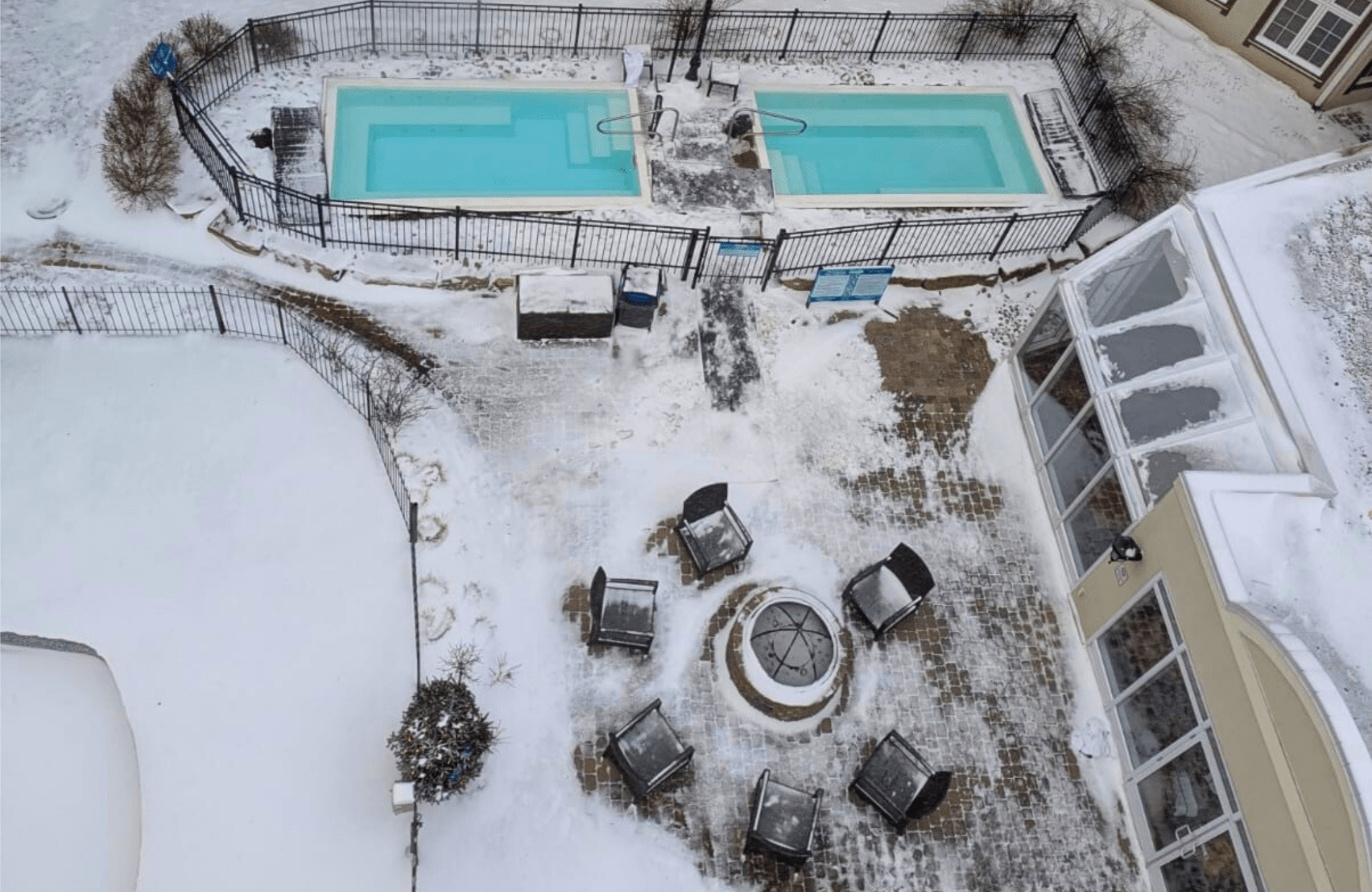 Fiberglass pools in Canadian weather